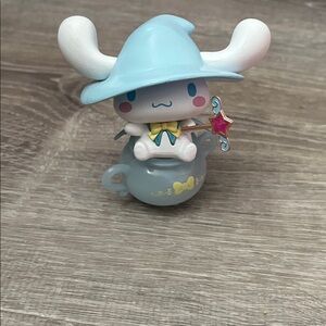 Sanrio Cinnamoroll Light Blue White Wizard Figure with Pink Star Wand